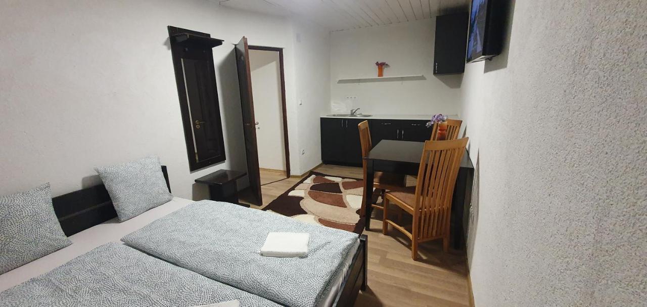 Apartman House Leilighet Odorheiu Secuiesc Eksteriør bilde